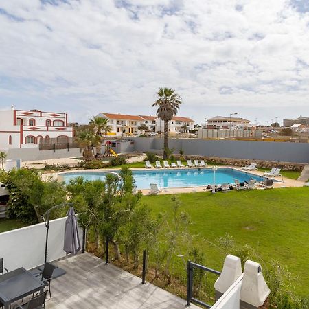 3 Minutes To The Beach, 2 Bedroom Amazing Apt With Balcony, Bbq Grill And Pool Sagres Exterior photo