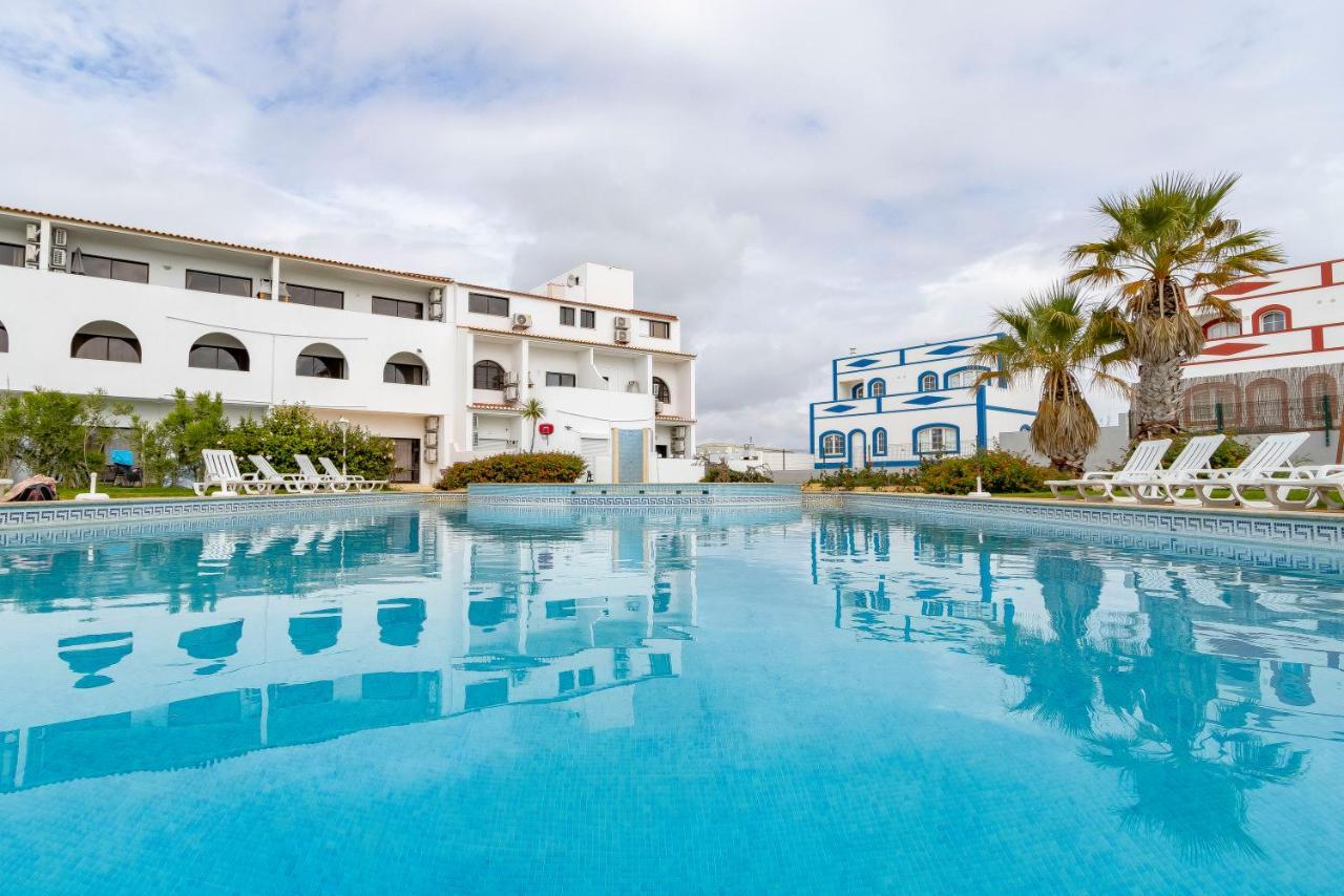3 Minutes To The Beach, 2 Bedroom Amazing Apt With Balcony, Bbq Grill And Pool Sagres Exterior photo
