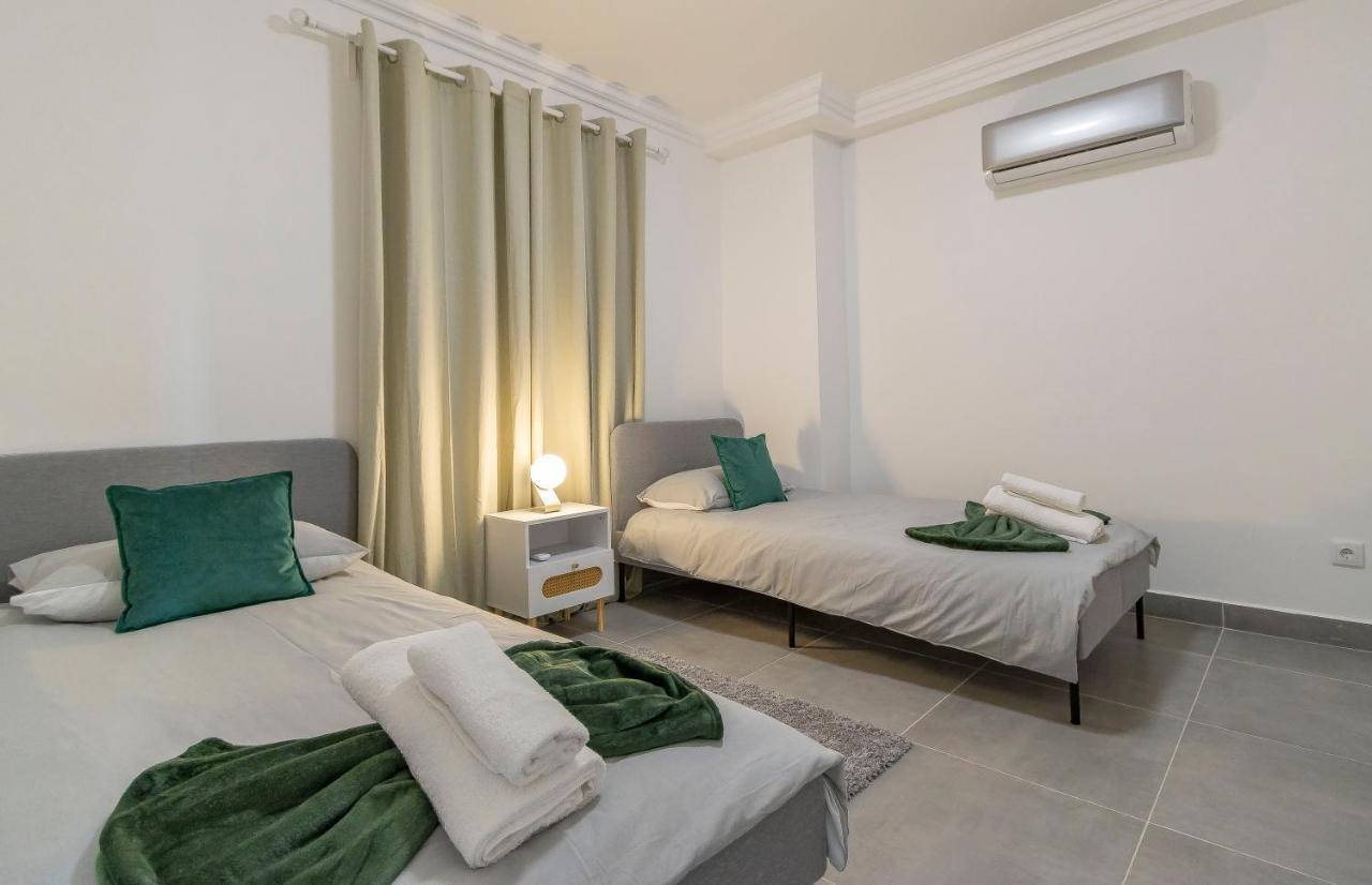 3 Minutes To The Beach, 2 Bedroom Amazing Apt With Balcony, Bbq Grill And Pool Sagres Exterior photo