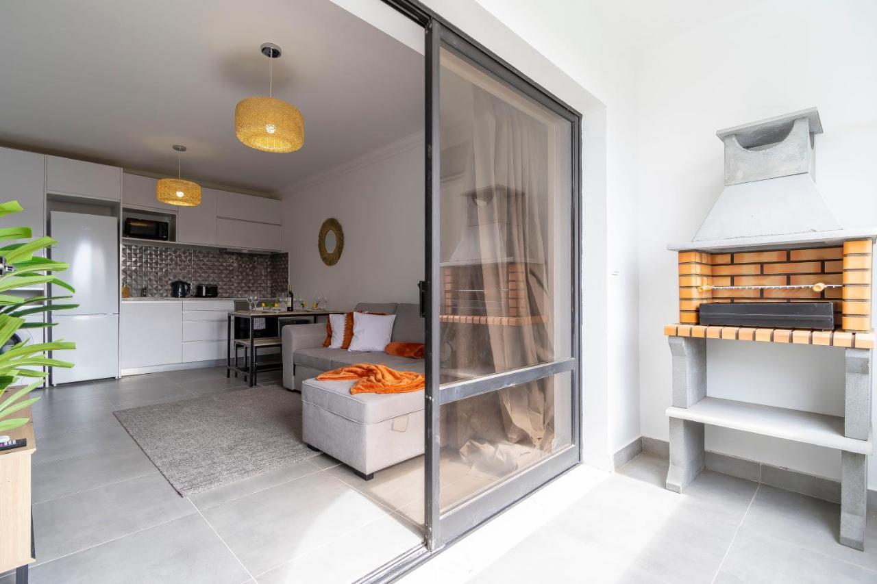 3 Minutes To The Beach, 2 Bedroom Amazing Apt With Balcony, Bbq Grill And Pool Sagres Exterior photo