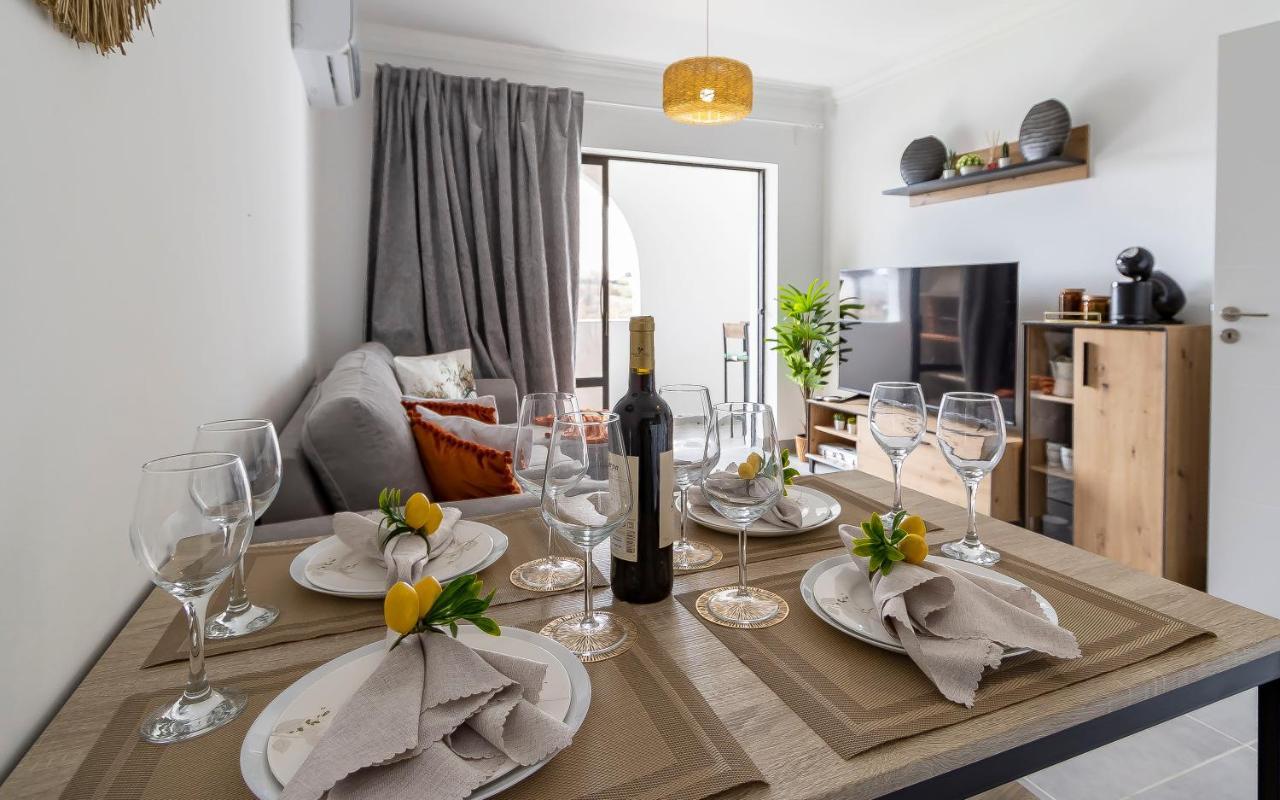 3 Minutes To The Beach, 2 Bedroom Amazing Apt With Balcony, Bbq Grill And Pool Sagres Exterior photo