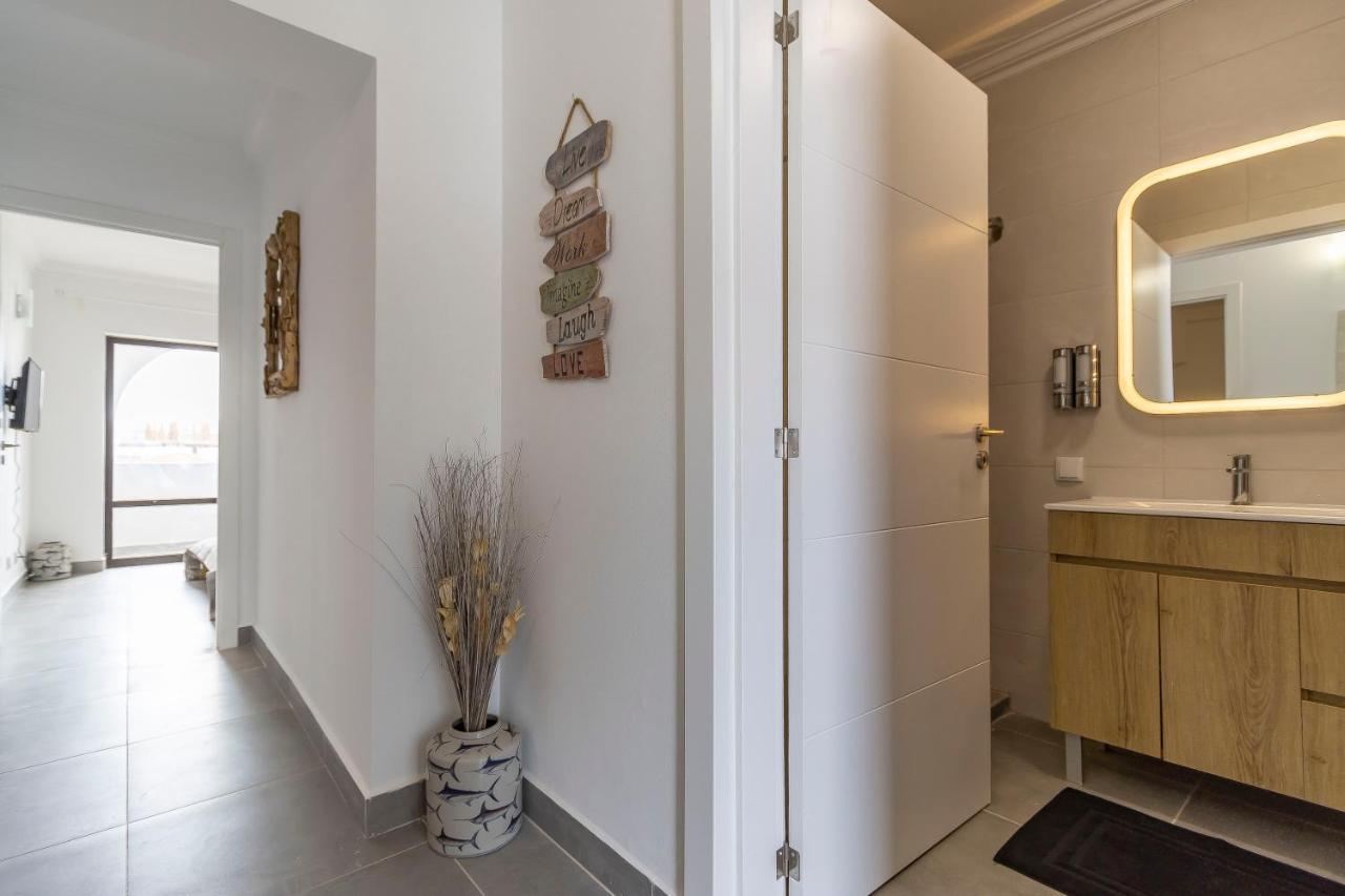 3 Minutes To The Beach, 2 Bedroom Amazing Apt With Balcony, Bbq Grill And Pool Sagres Exterior photo