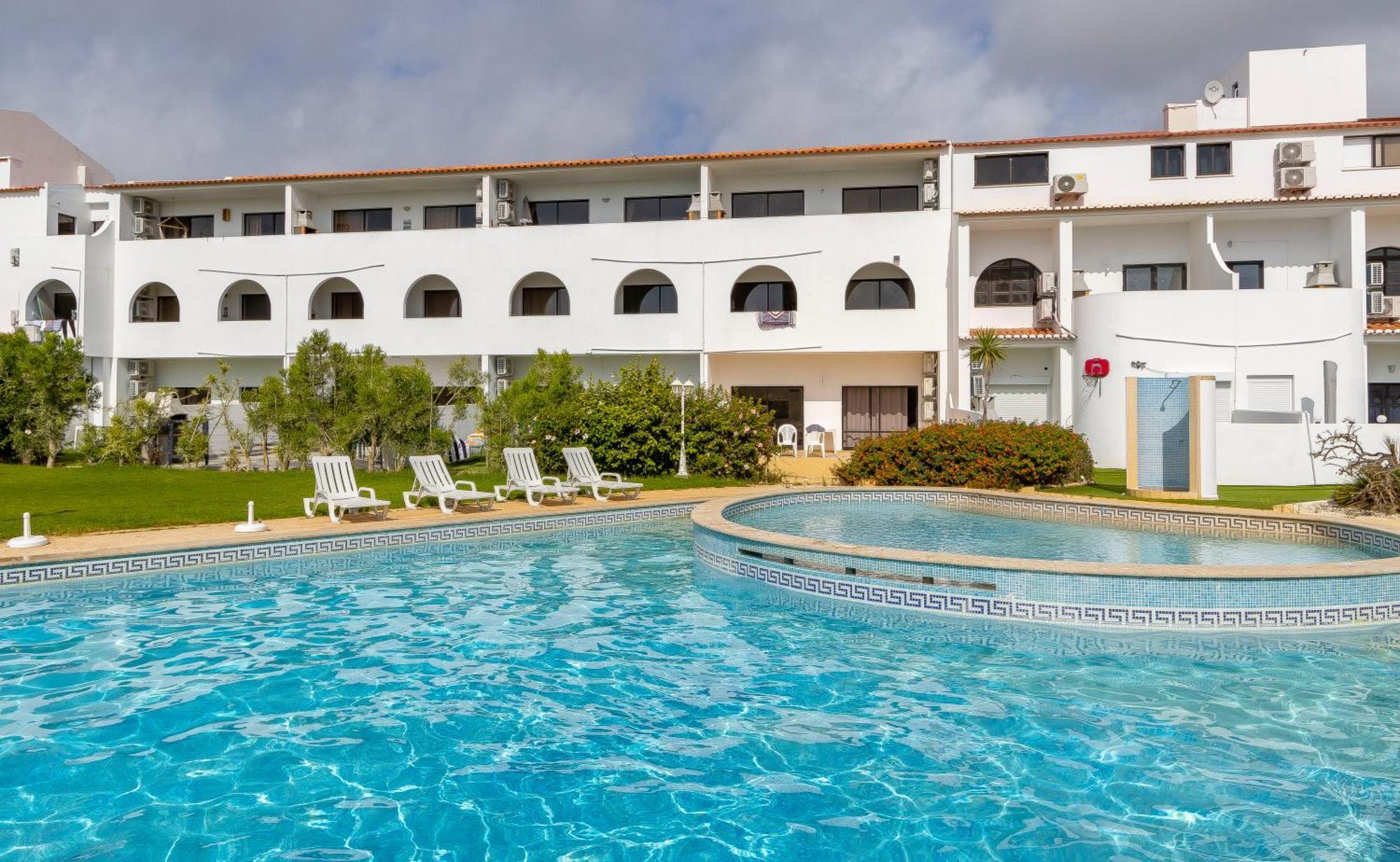 3 Minutes To The Beach, 2 Bedroom Amazing Apt With Balcony, Bbq Grill And Pool Sagres Exterior photo
